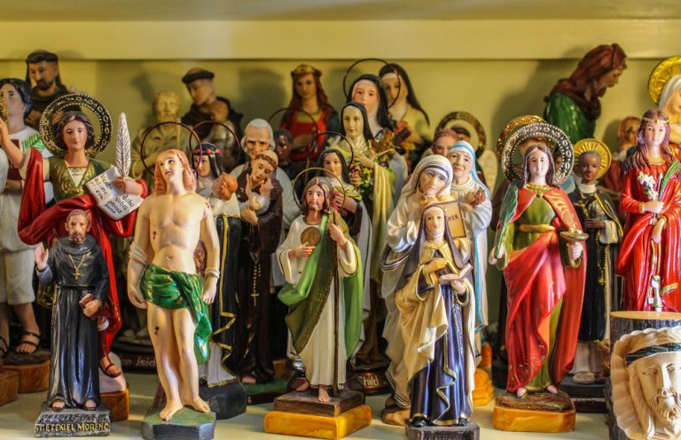 IDe+ - Seu Santo de devoção não te escuta? Veja como escolher e como ...
