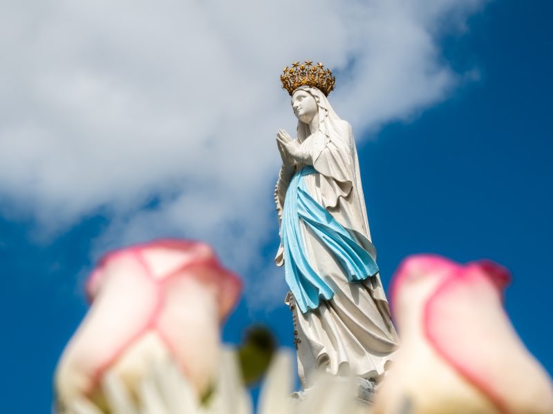 3 curiosidades sobre a devoção a Nossa Senhora de Lourdes