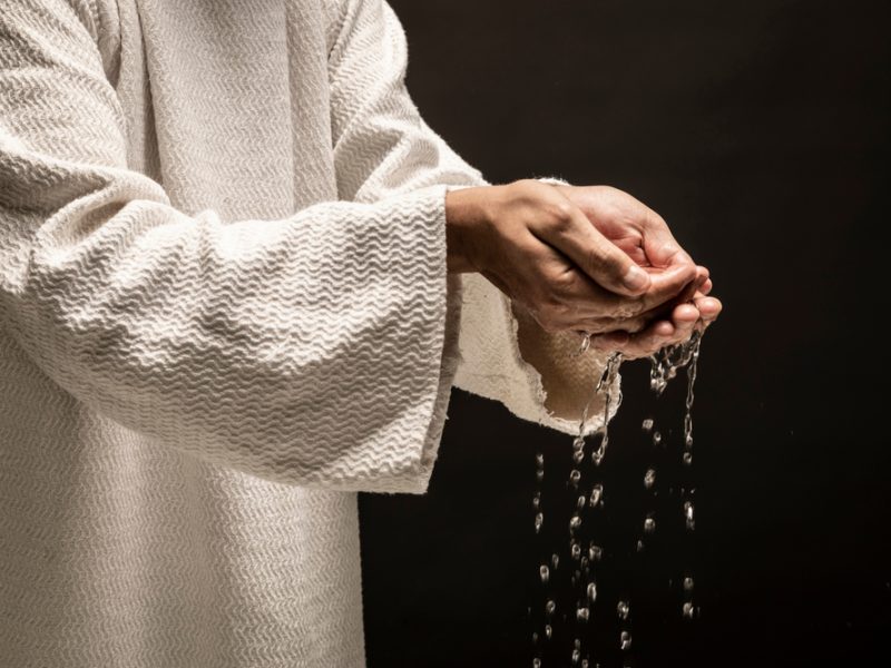 O que acontece com uma criança que morre antes de ser batizada?