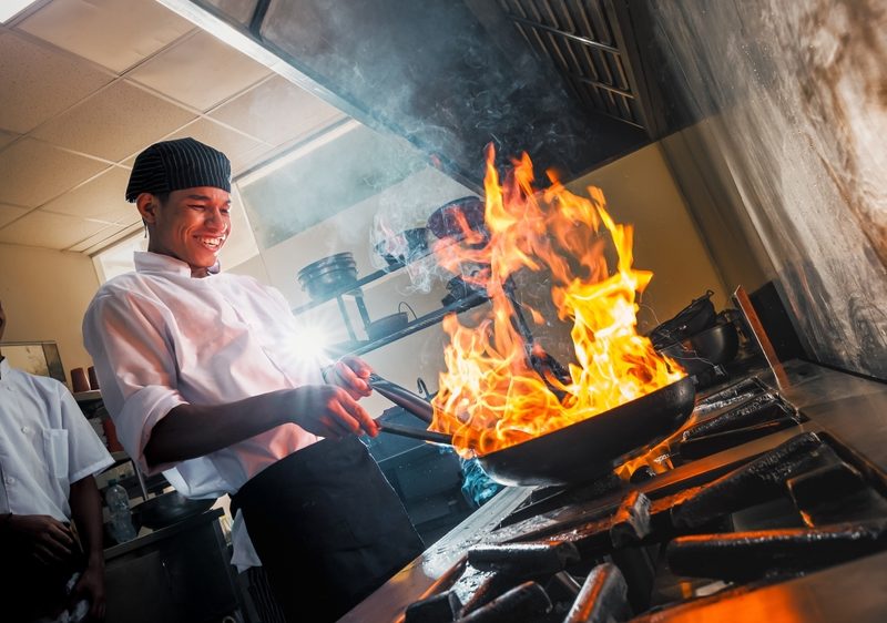 Dark Kitchens: o modelo de cozinhas fantasmas que está transformando o delivery