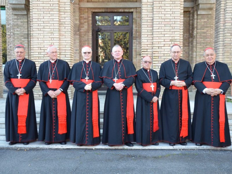 Por que os Cardeais têm igrejas em Roma e quais são as dos brasileiros?