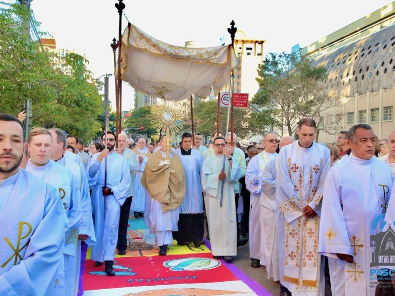 A esperança e a fé em Cristo Eucarístico conduzirão milhares de fiéis no Corpus Christi de Curitiba