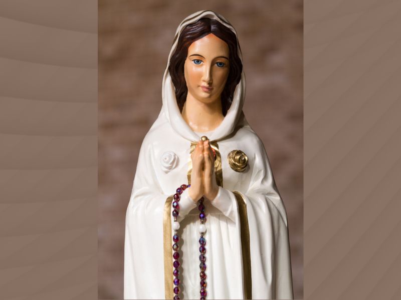Rosa Mística: você sabia que o Vaticano aprovou essa devoção mariana?