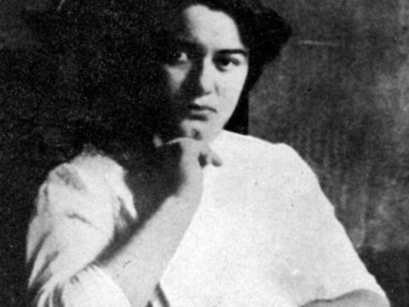 A Ciência da Cruz, de Santa Edith Stein, é uma sugestão de leitura que une fé e razão
