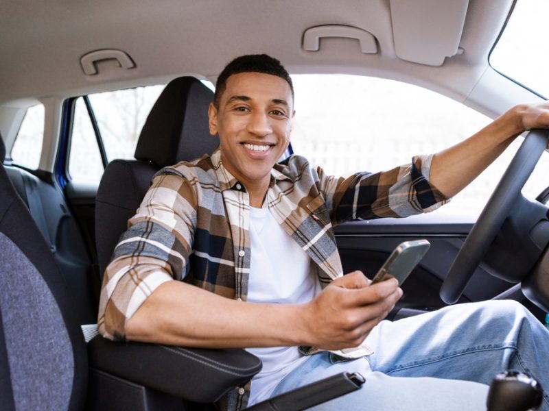 Carteira de motorista gratuita? Entenda o que é a CNH Social