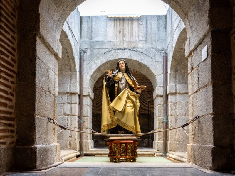 Santa Teresa de Ávila e o “Castelo Interior”: a doutora da oração que transformou a Igreja
