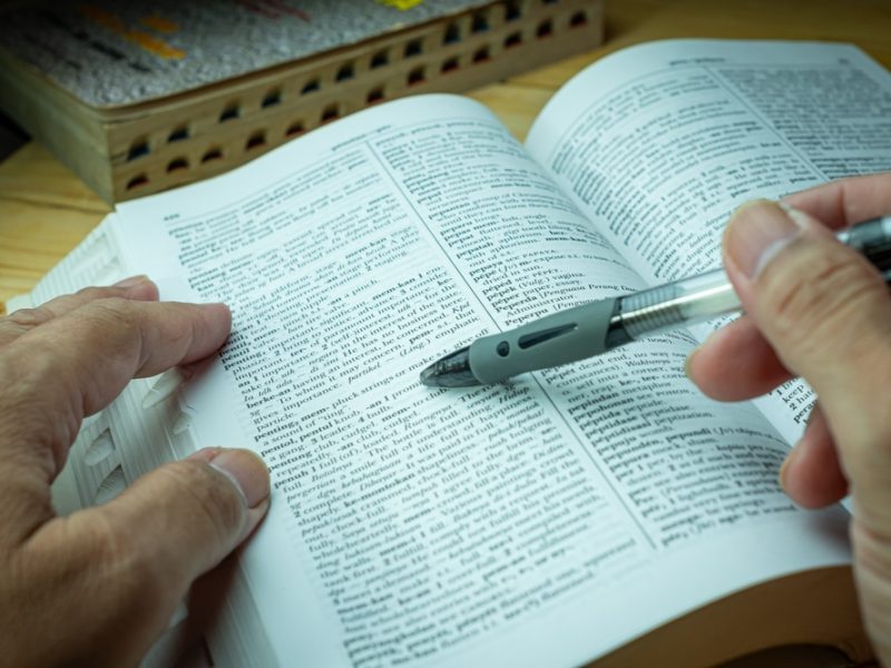 Dicionário católico: descubra o que significam palavras que você já deve ter ouvido na Santa Missa