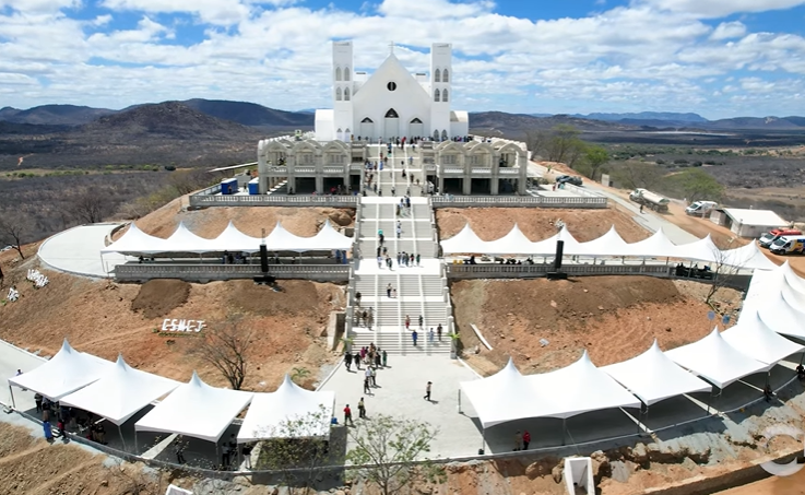Conheça o Santuário de Deus Pai Todo-Poderoso, inaugurado no sertão da Paraíba