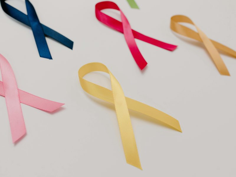 Novo estudo aponta que quatro em cada dez casos de câncer poderiam ser evitados