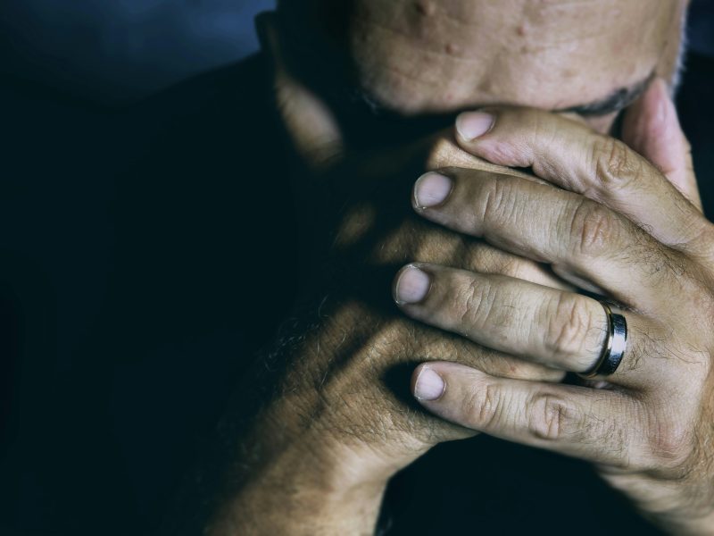 Cinco versículos para quando tudo dá errado: como Deus transforma o que parece perdido