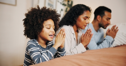 Educação afetiva nas famílias cristãs: como unir amor, limites e diálogo na criação das crianças