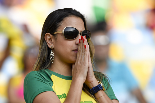 Copa do Mundo 2026: a quais santos recorrer nos jogos do Brasil?