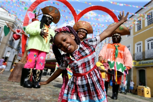 O papel das festas juninas para a fé católica e o Arraiá do Seu Vigário 2026