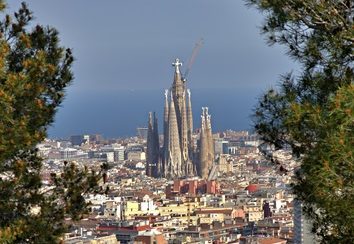 Da Sagrada Família ao Ulm Minster: conheça as igrejas mais altas do mundo