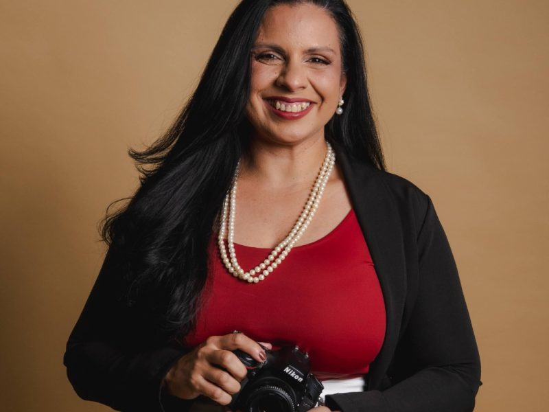 Fotografia eclesiástica: como Tathi Lopes eterniza o sagrado que se revela nos ritos da Igreja