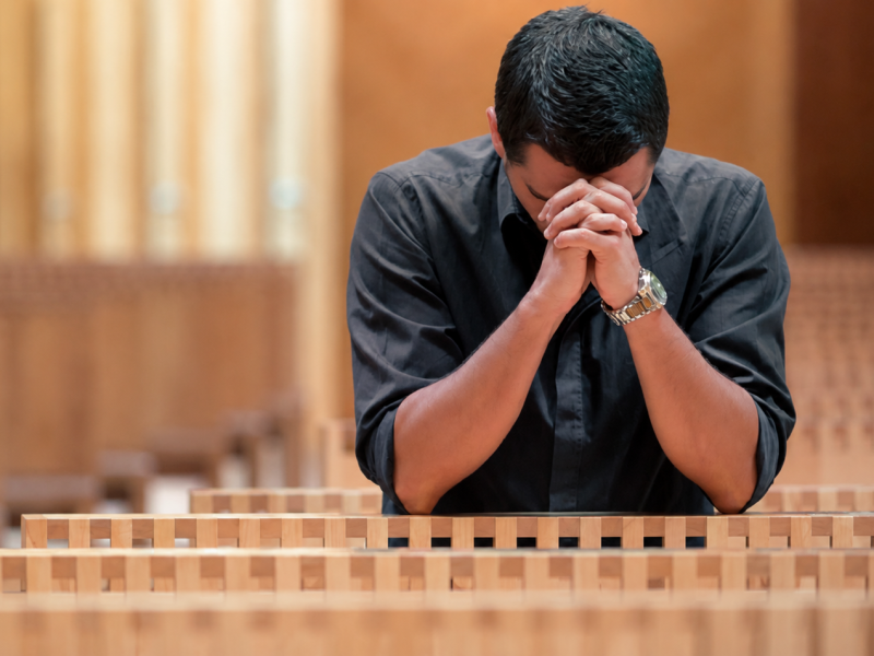 Confira dicas para receber e demonstrar o amor de Deus na igreja