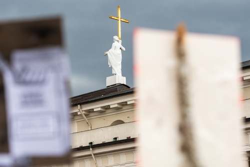 Cinco curiosidades sobre a Exaltação da Santa Cruz