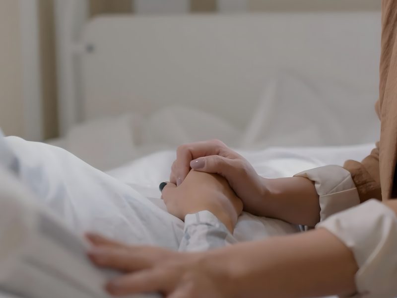 “A morte pode virar esperança”: psicólogo de cuidados paliativos fala sobre fé, dor e sentido no fim da vida